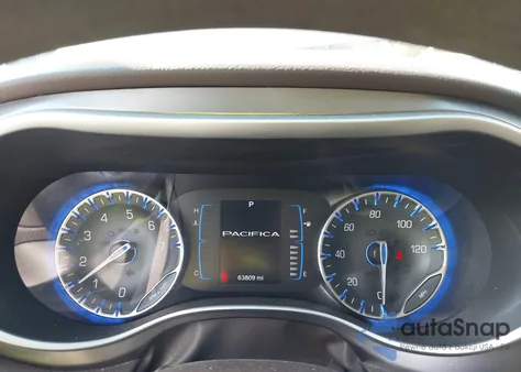 2017 Chrysler Pacifica Touring из США, поврежденный, VIN 2C4RC1DG0HR654154